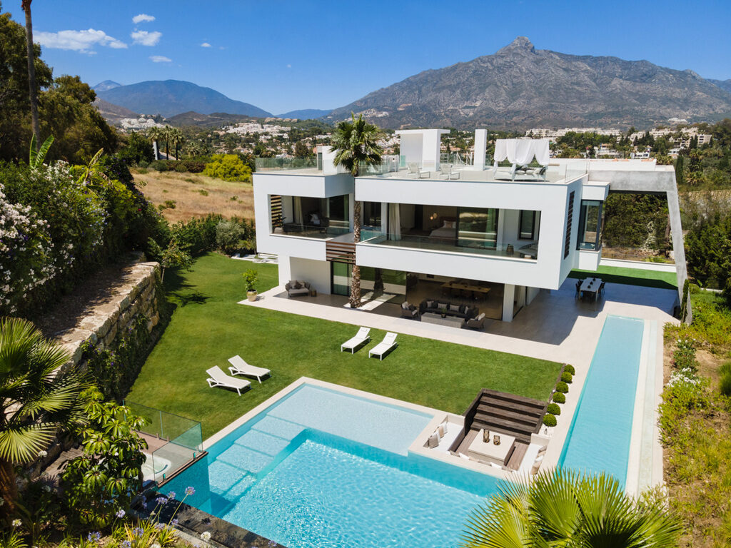 Villa te koop in Spanje - Andalusi - Costa del Sol - Marbella -  3.995.000
