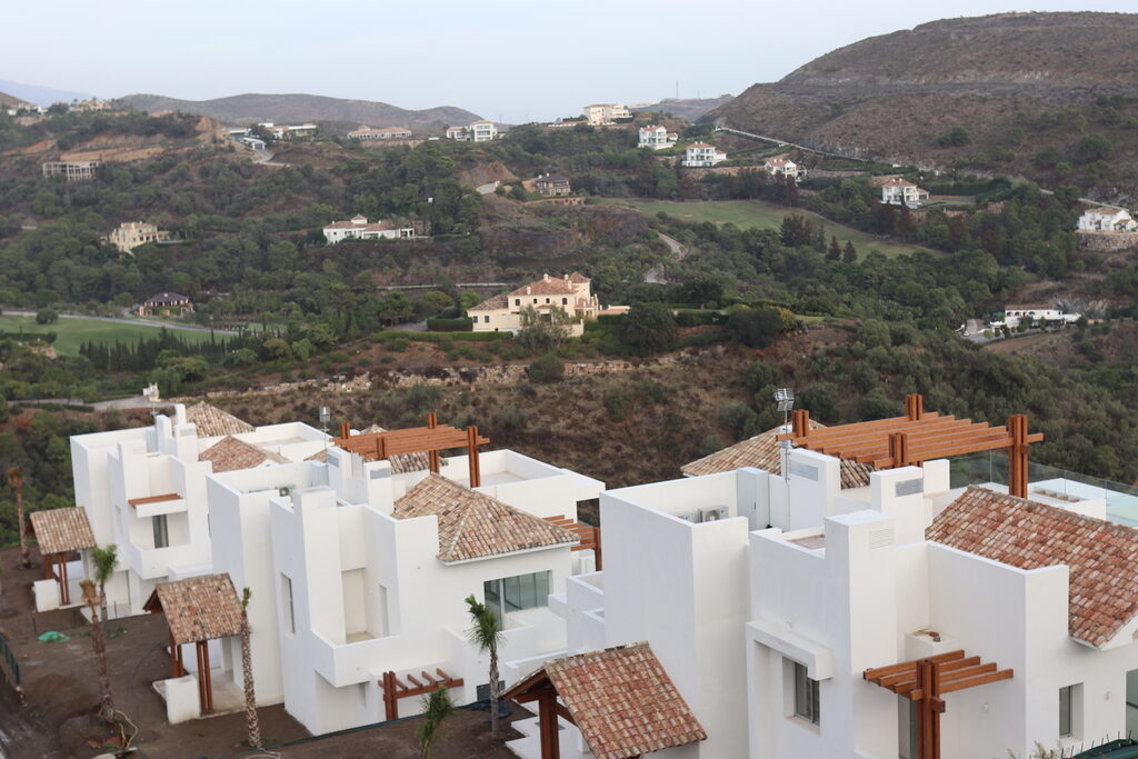 Appartement te koop in Spanje - Andalusi - Costa del Sol - Benahavs -  690.000